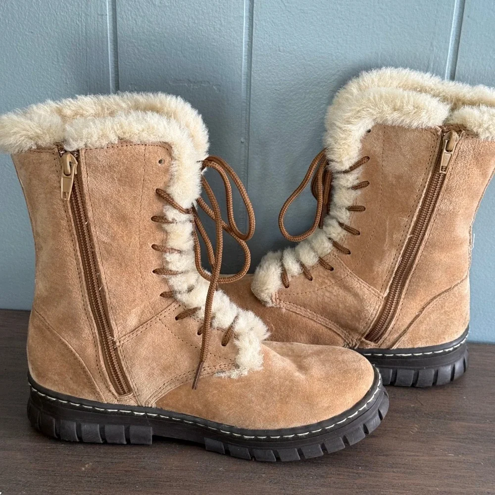 Natural Reflections Shearling-Lined Suede Leather Winter Boots Womens 6 Fur Trim